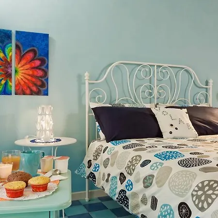 Apartment Bed And Colors